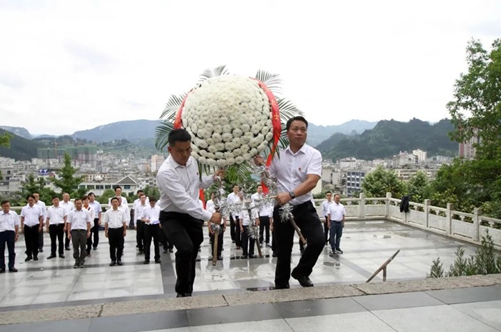 传承红色基因 弘扬奋斗精神——云南省煤炭产业集团（煤化集团）机关开展党史学习教育现场学习体验活动