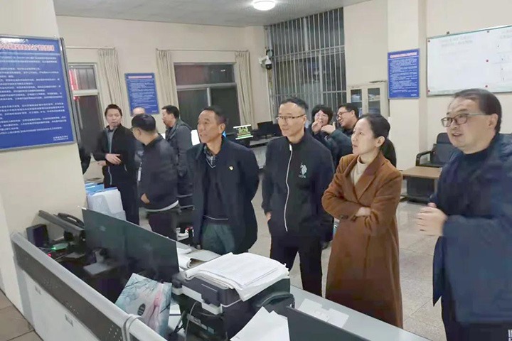 集团党委委员、财务总监莫晓丹一行赴陆东煤矿开展党建、生产经营工作调研