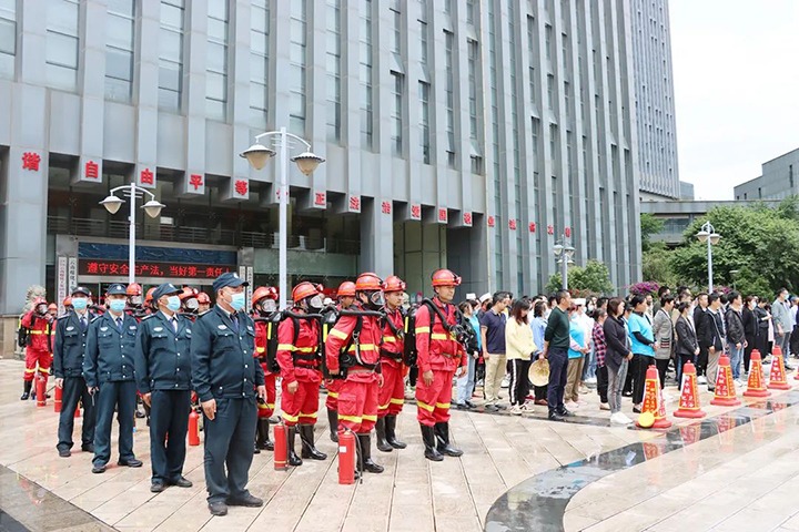 总结反思促提升，谋划部署再发力——记集团2022年度总部办公大楼火灾事故应急演练